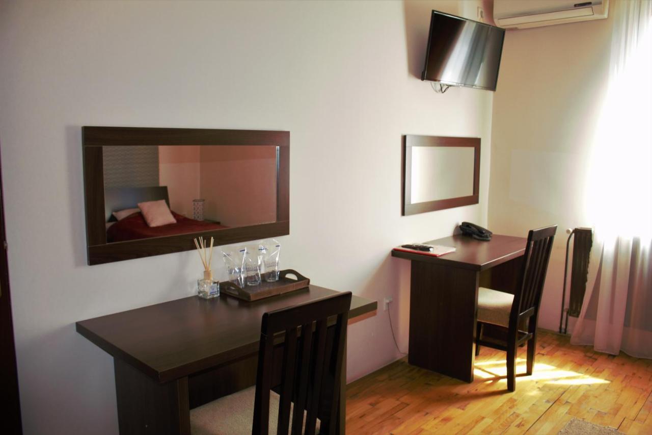 Kruševac Garni Hotel City מראה חיצוני תמונה