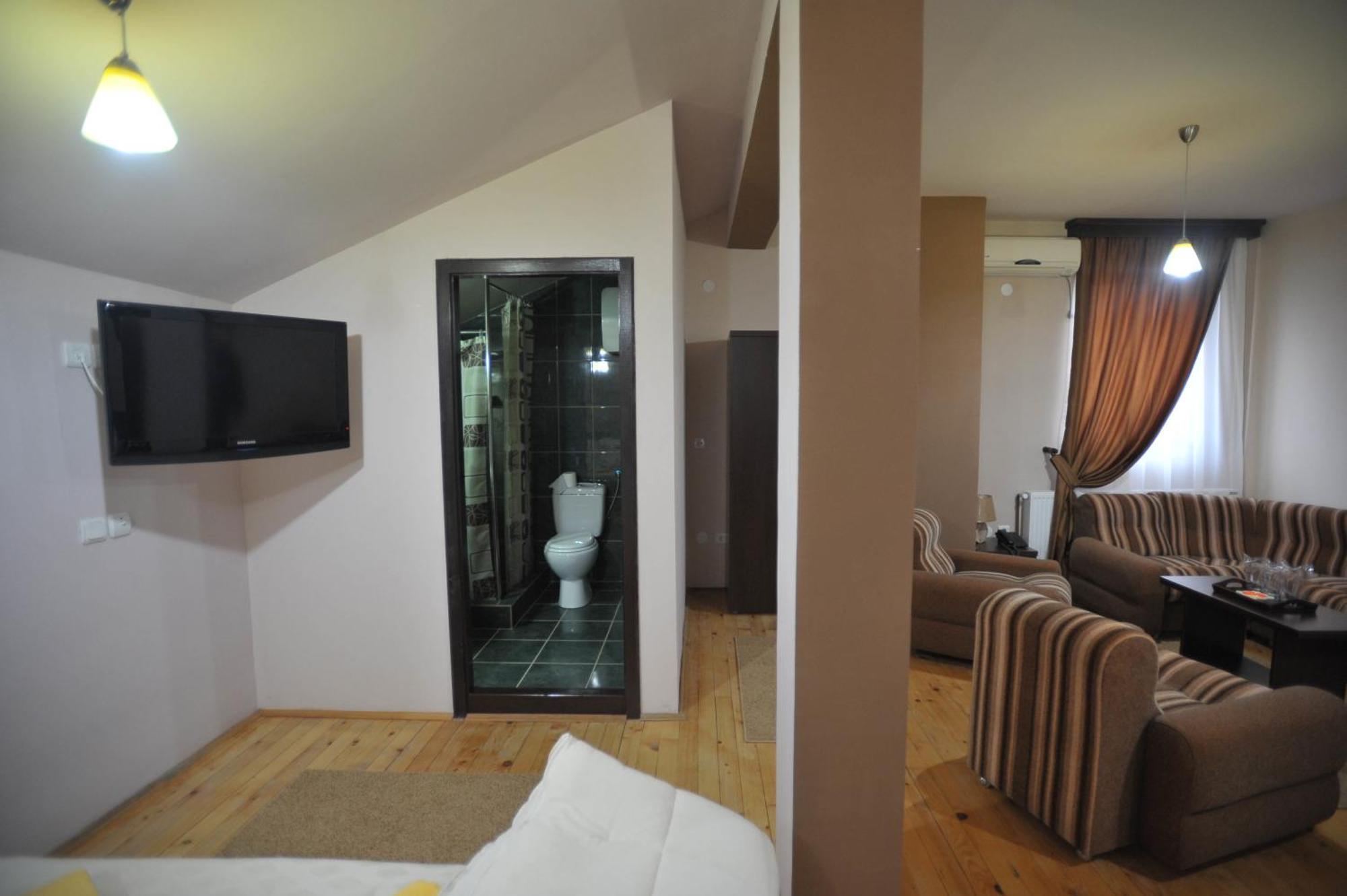 Kruševac Garni Hotel City חדר תמונה