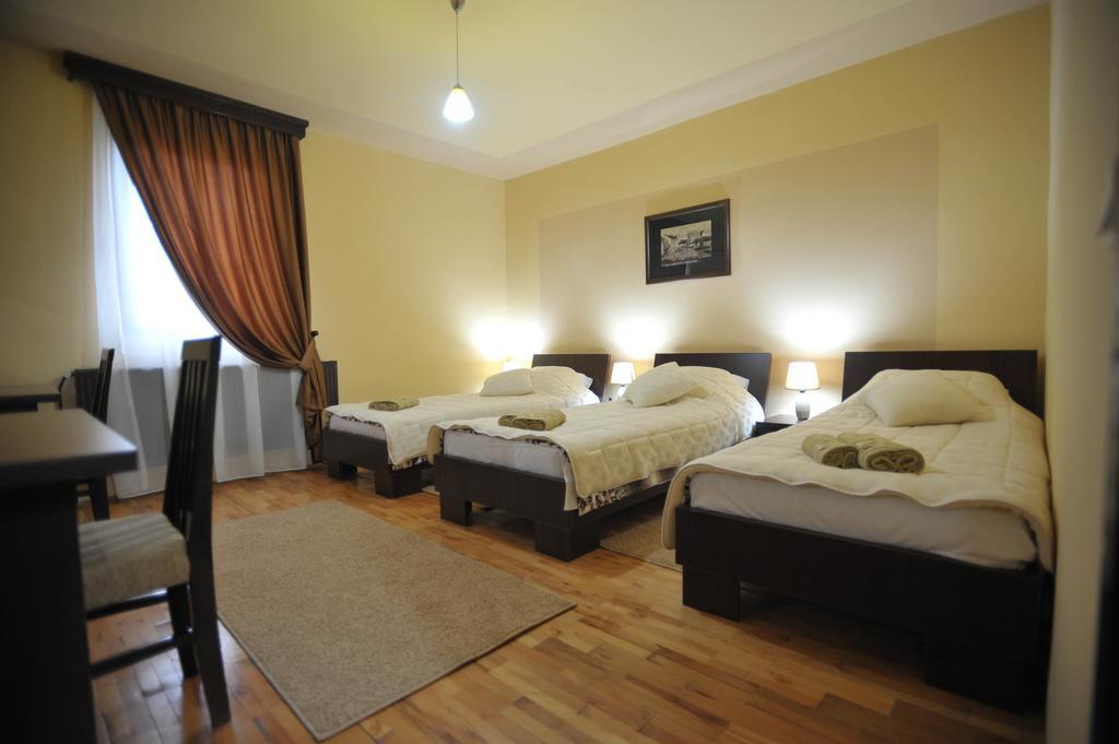Kruševac Garni Hotel City חדר תמונה