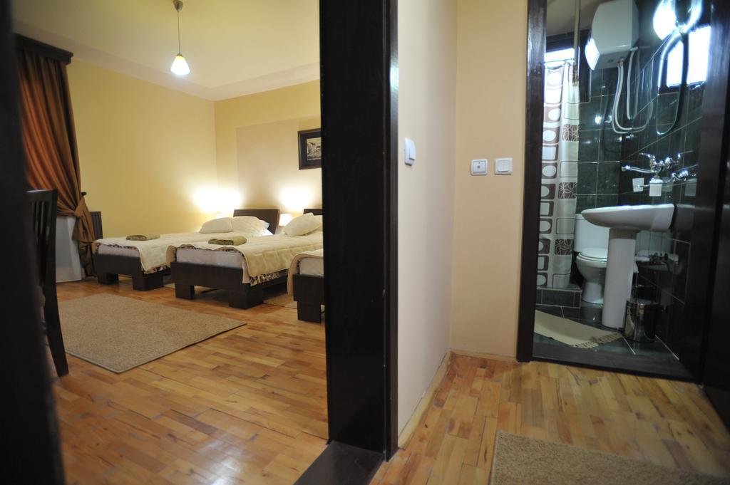 Kruševac Garni Hotel City חדר תמונה